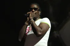 young-thug-performing-in-atlanta-hip-hop-news